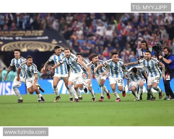 世界上最瘦的足球球星是谁他的身材和比赛风格有何独特之处